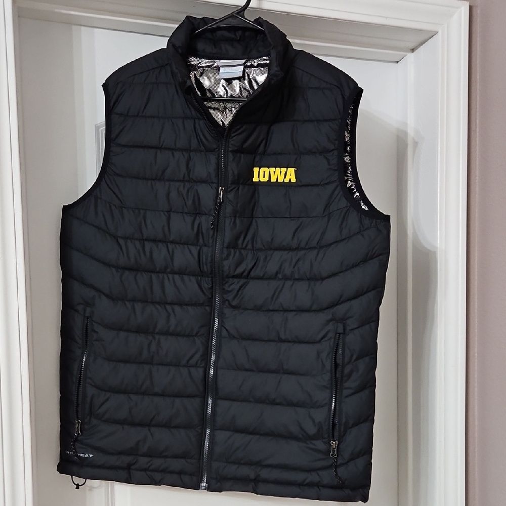Columbia Black Quilted Vest University of Iowa - Hawkeys